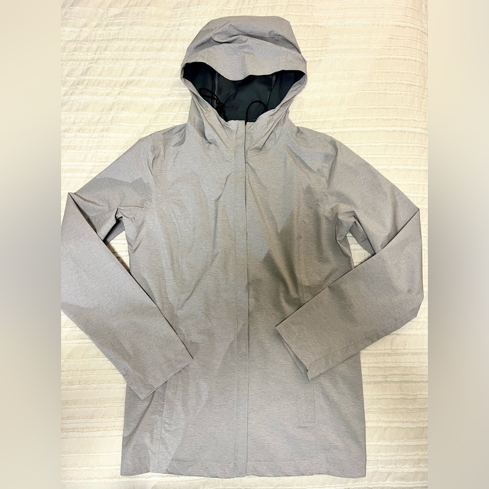 32 Degrees Cool Gray Rain Jacket size Small
